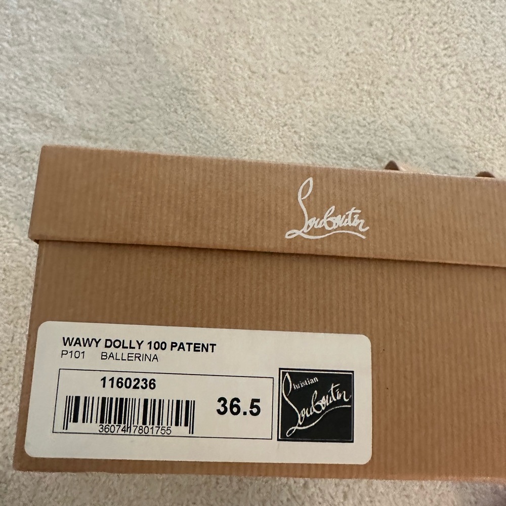 authentic christian louboutin heels - Picture 8 of 8
